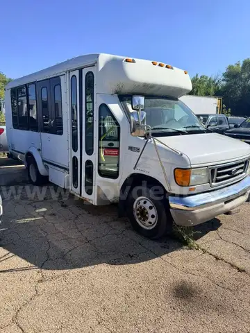 2003 Ford Econoline