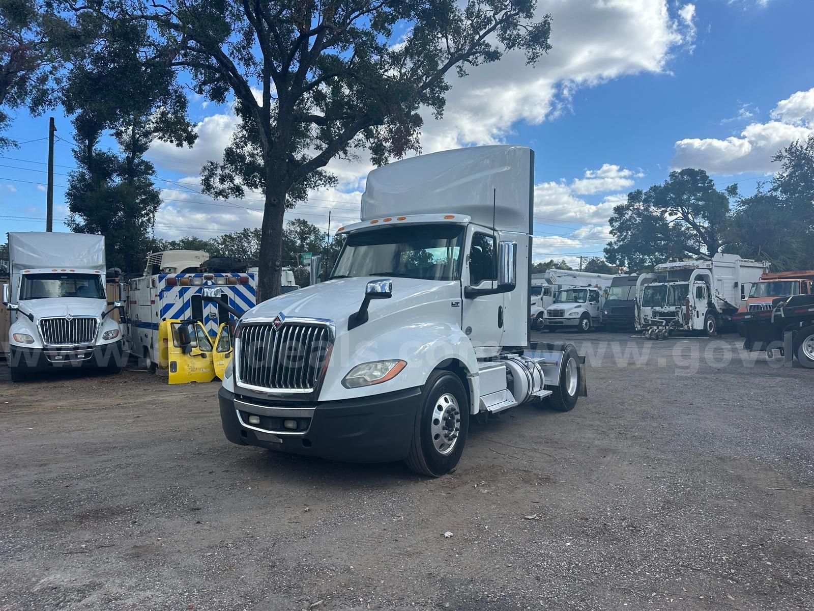 Photo of a 2018 International LT625