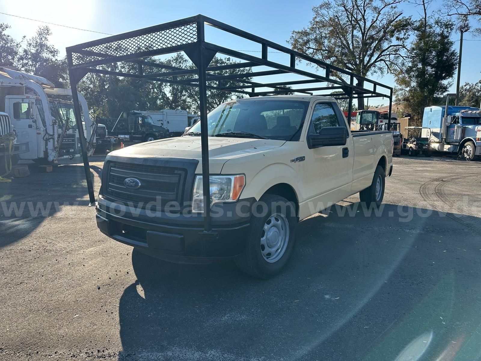 Photo of a  Ford F-150