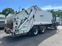 2007 International 7400  New Way 25 Cu Yard Rear Load T/A Garbage Truck