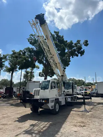 2002 Terex T340 40-Ton 6x4 Hydraulic Truck Crane