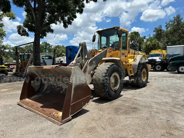 2006 Volvo L110E Wheel Loader