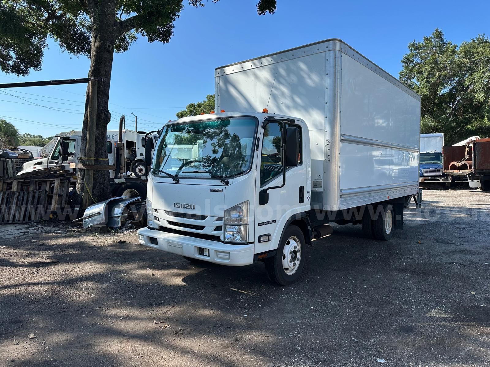 Photo of a 2019 Isuzu NPR HD