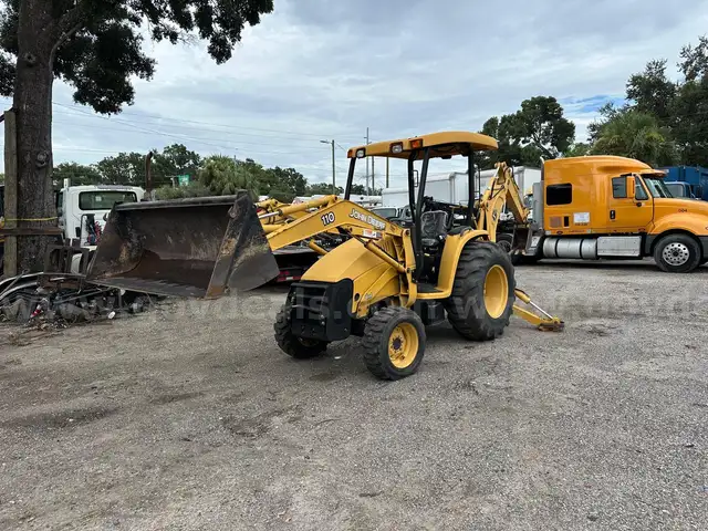 1999 John Deere 110 4x4 Backhoe Loader