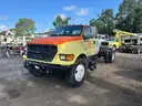 2000 Ford F650 Crew Cab Cab &#x26; Chassis