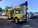 National 500E mounted on 2006 International 7500 T/A Flatbed Truck