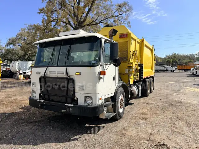 2016 Autocar Xpeditor with Heil 28 Cu Yard Rear Load Garbage Truck