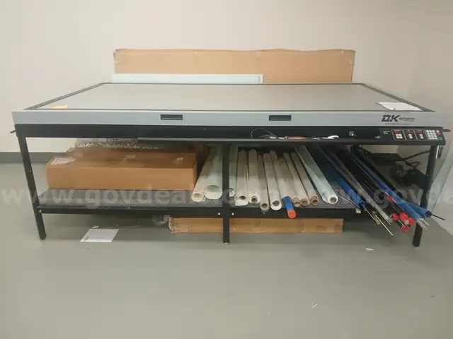D&#x26;K Expression 5298h poster maker/laminator