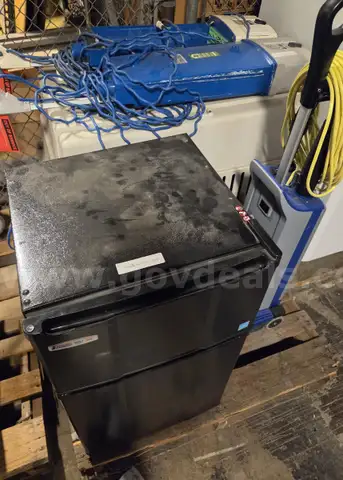 Non Working Mini Frig, (3) Vacuums and Large Pet Carrier
