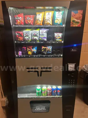 Vending Machine Snack and drink
