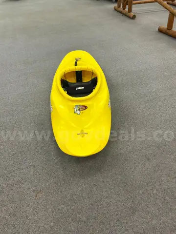 Jackson Kayak (Yellow)