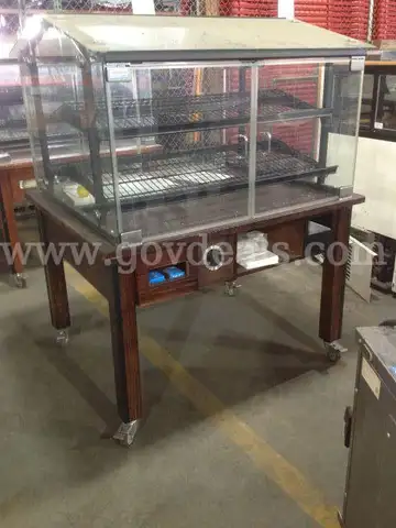 Marco double sided pastry display case