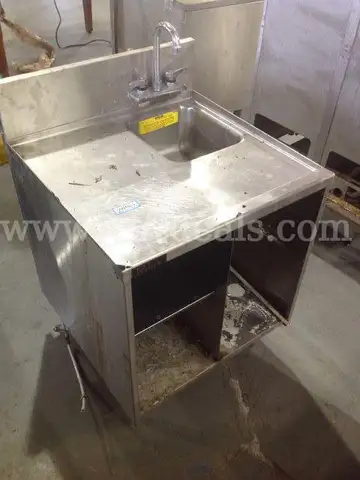 Perlick Stainless steel handwash station