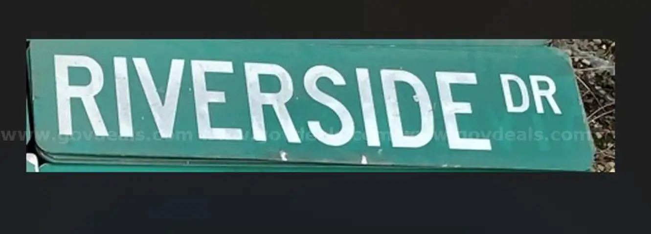 Retired Village Street Sign - Riverside Dr