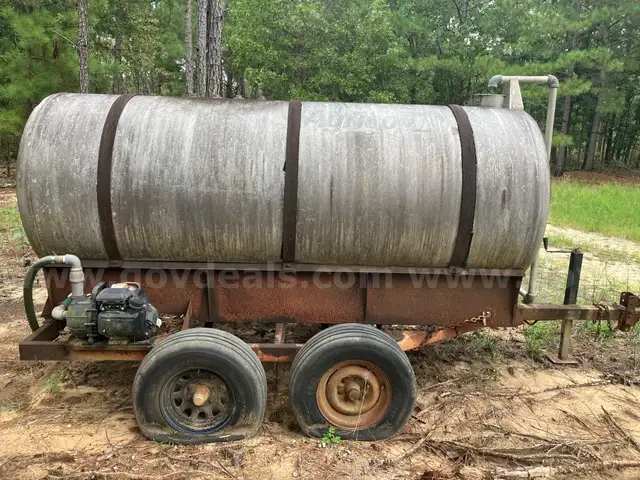 1000 gallon aluminum water buffalo trailer