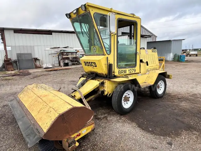 2000 Roscoe Challenger II