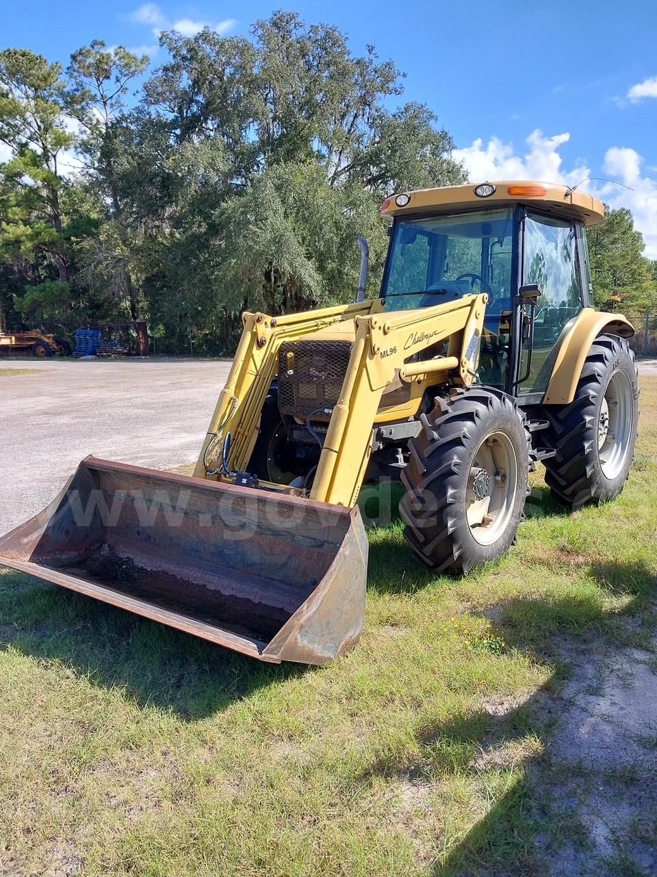 2004 Challenger MT455B