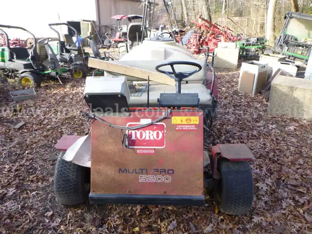 Toro 5200 Sprayer