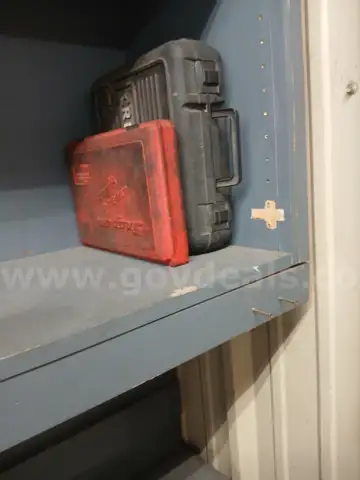 Mix lot of tool boxes & tools