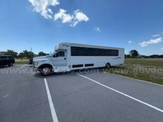 2018 Ford F-650 37 PAX Bus**Low Miles 15,646**