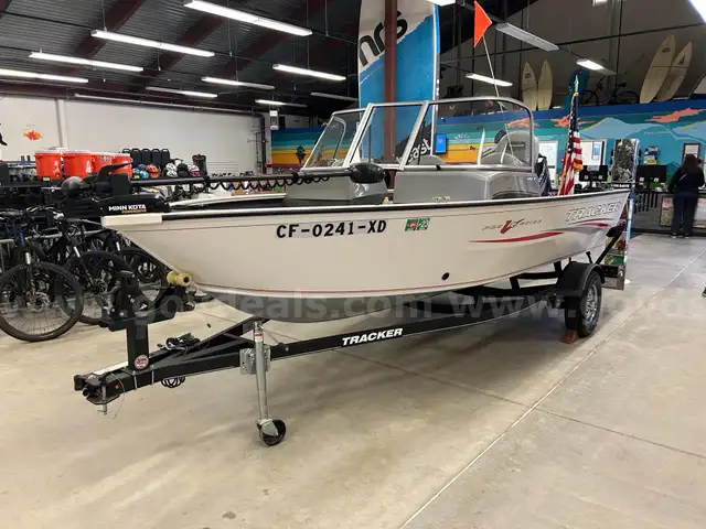 2019 Tracker Pro Guide V-16 WT Fishing Boat, 60 HP Mercury Outboard with Trailer