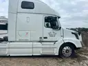 2016 Volvo VNL