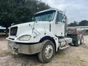 2006 Freightliner Columbia 120