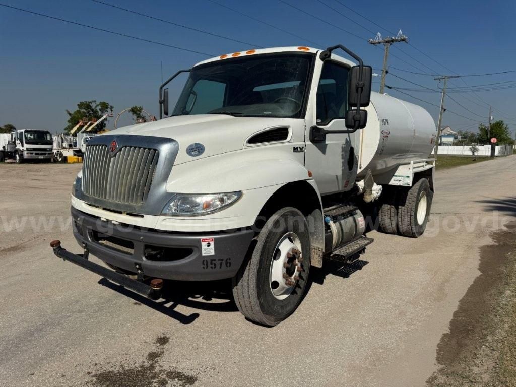 Photo of a 2020 International MV607