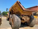 2001 John Deere 400C 6x6 Articulated Dump Truck