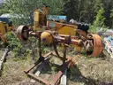 Steerable drive axle on stand