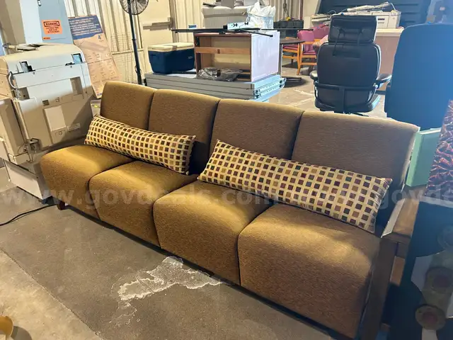 loveseat