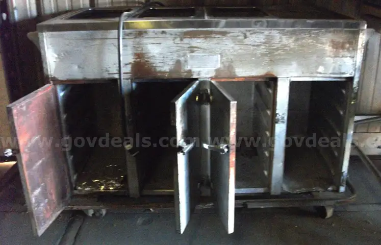 Lot of 8 Atlas Food Service Warming Carts