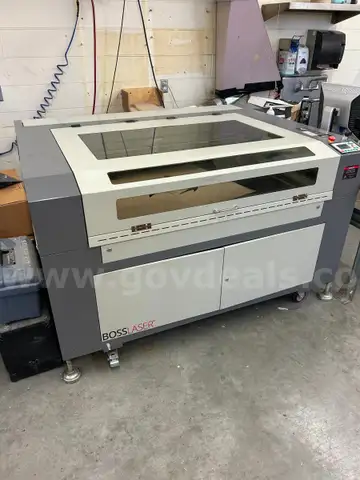 Boss laser cutting machine