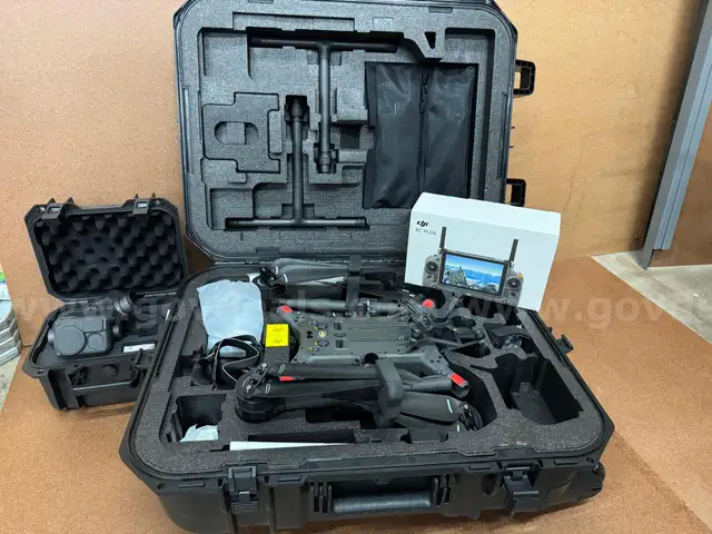 DJI Matrice 300 with Zenmuse H20T and BS60 Battery charging station