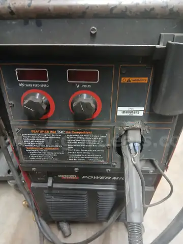 Lincoln Power-Mig 225