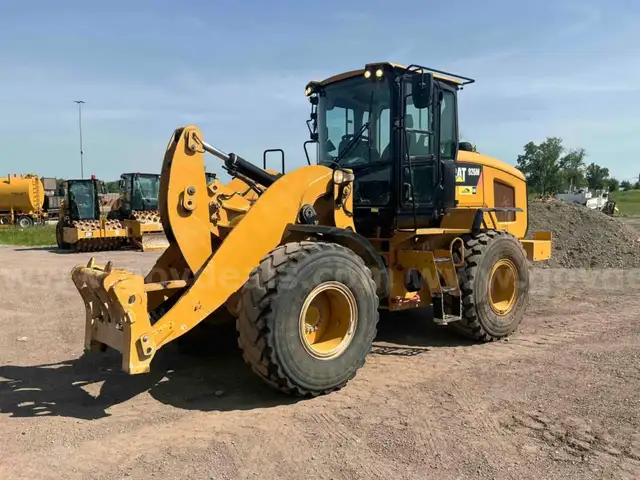 2018 Caterpillar 926M 4WD Articulated Wheel Loader