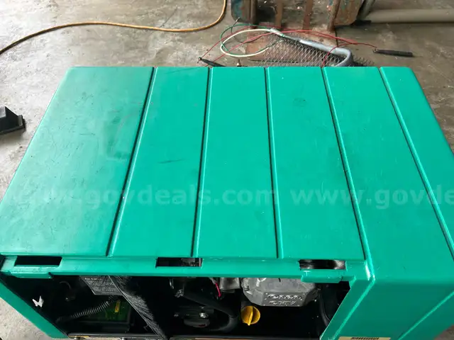 ONAN MICROQUIET 4000 GAS