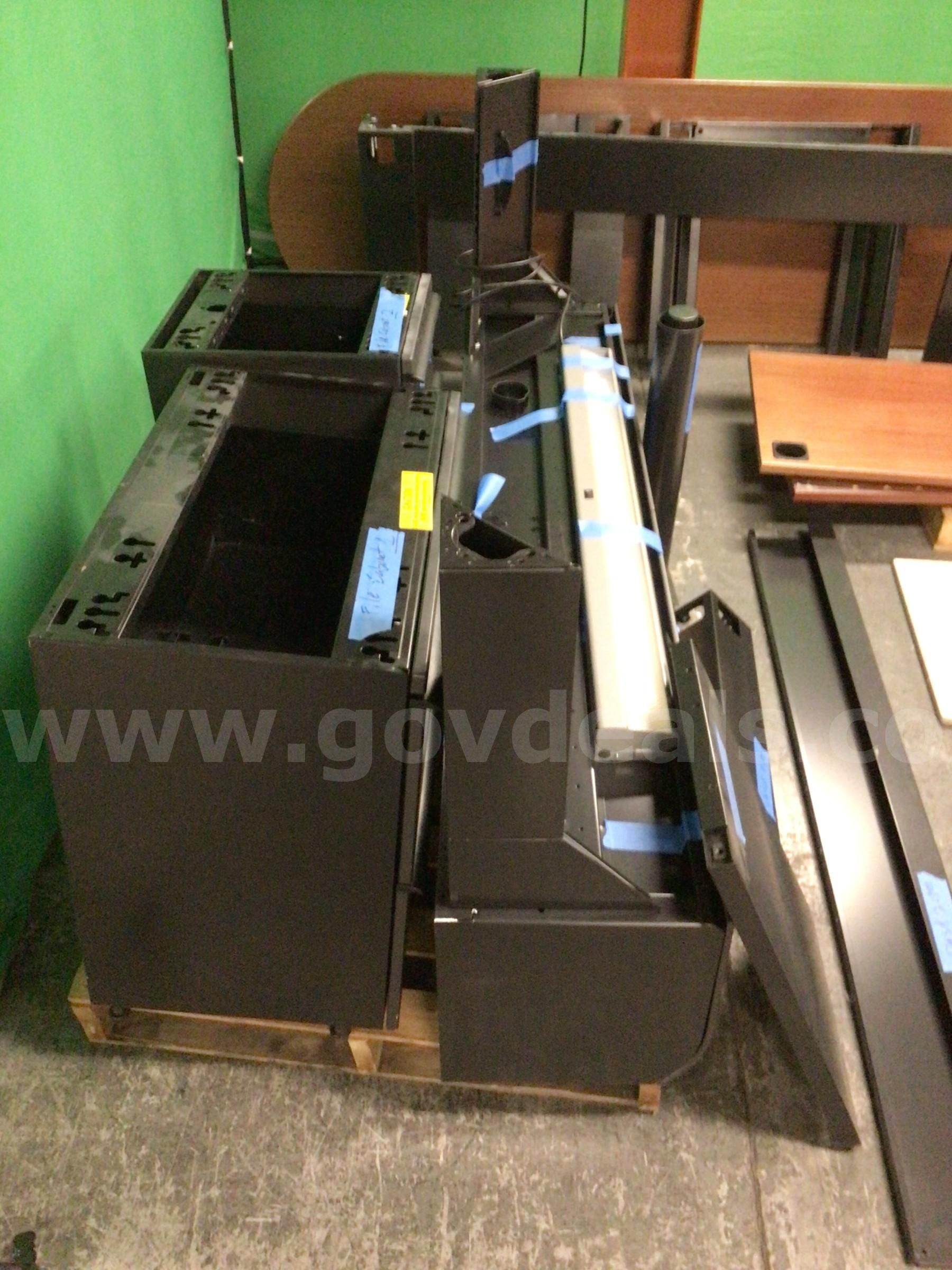 L-Shaped Desk with Overhead Storage | AllSurplus L-Shaped Desk with Overhead Storage | AllSurplus