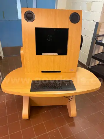 Cero View Kiosk Machine with Swecoin Printer