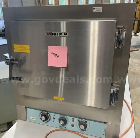 Blue M Oven