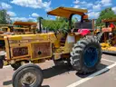 1990 Massey Ferguson 383