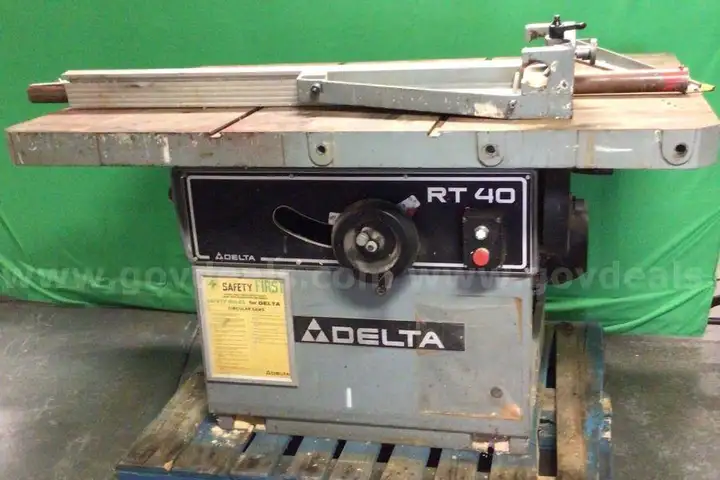 Delta Table Saw