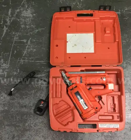 Paslode Cordless Nailer