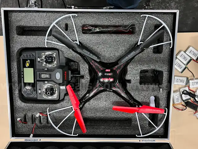 Lot of (8) SYMA X5C 2.5 GHZ Drones