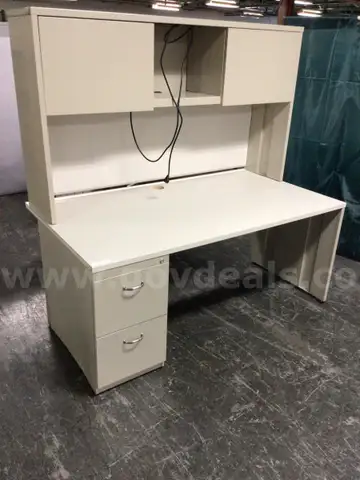 Desk with Overhead Cabinet