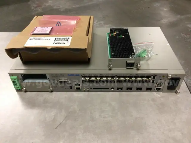Nokia Computer Router with Accessories