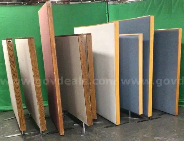 Lot of (9) Office Partitions