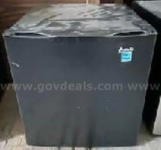 Lot of (4) Avanti Fridges