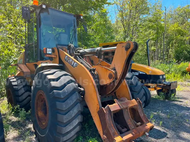 Case 621F Wheeled Loader
