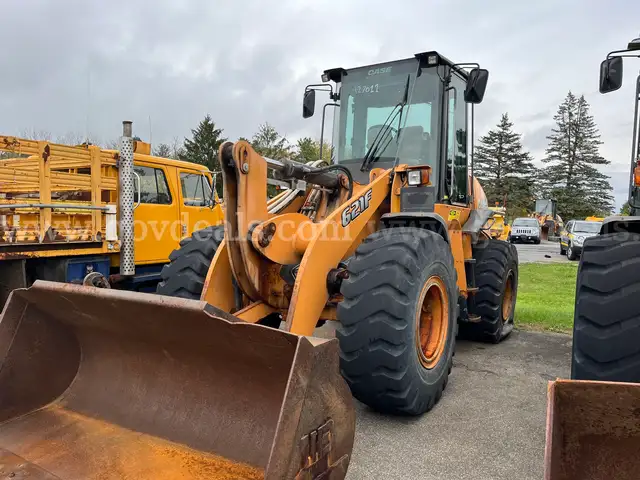 2012 Case 621E Loader